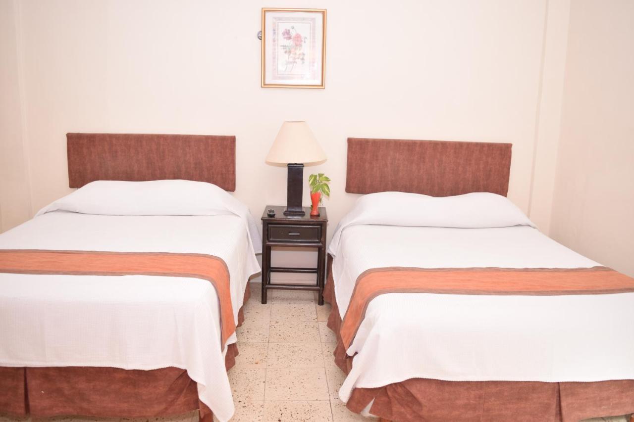 קנקון Hotel Suites Le Monde מראה חיצוני תמונה